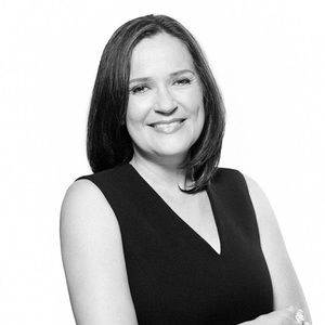 Meet your Posher, Maya lis